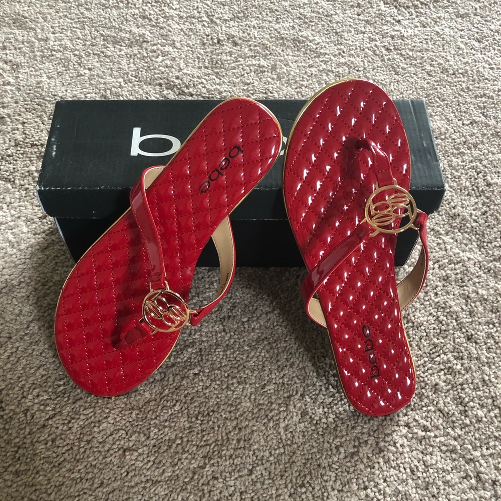BEBE flip flops